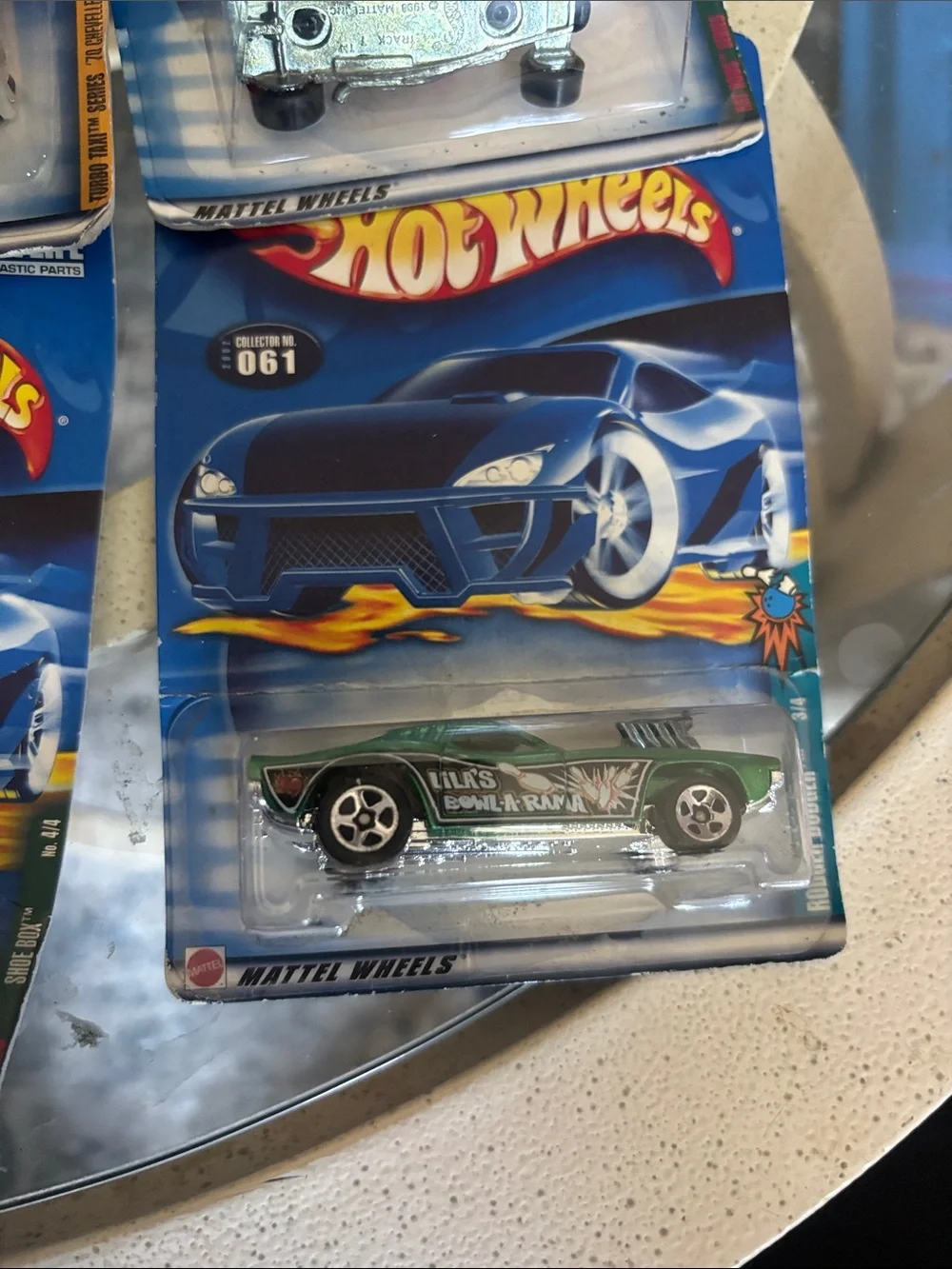 Hot Wheels Die-Cast Cars - Assorted Pack (Blue Packaging)